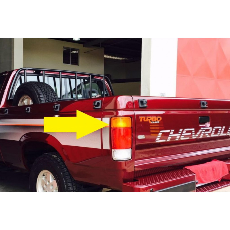 Lente Lanterna Traseira Esquerda D-20, Veraneio 1985 à 1996 Tricolor