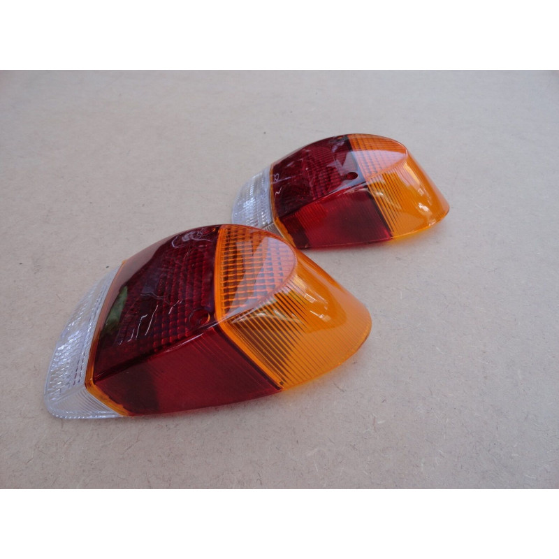 Lente Lanterna Traseira Fusca 1300 1300L 1500 Tricolor Plástico Par