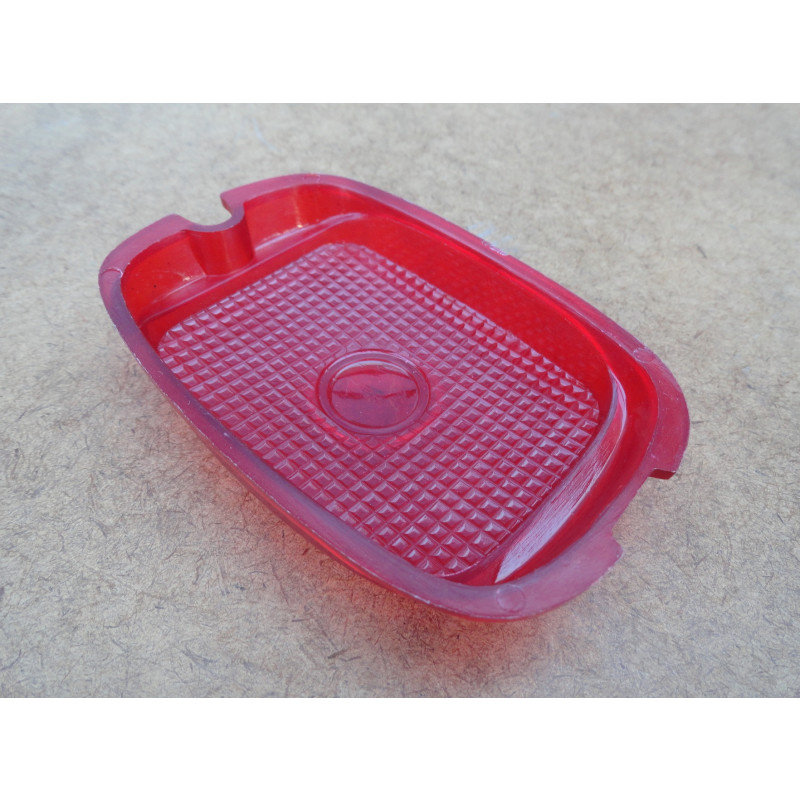 Lente Lanterna Traseira Boca de Sapo GMC 1947 a 1953