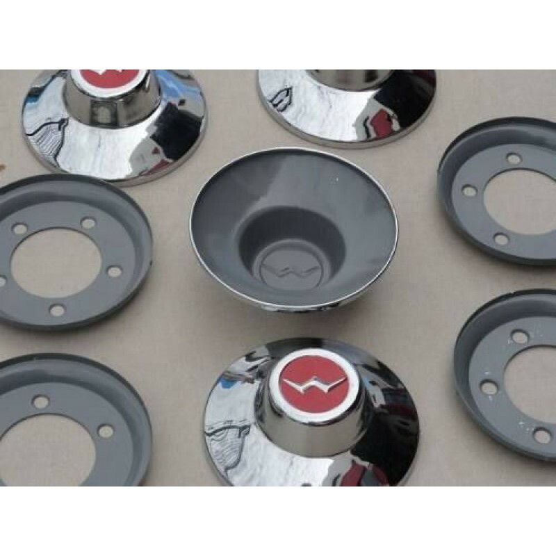 Calota 4x4 Willys Rural F-75 até 1970 com Suporte - Jogo