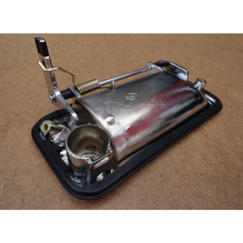 Maçaneta Externa Dianteira Esquerda Silverado Grand Blazer Cromada