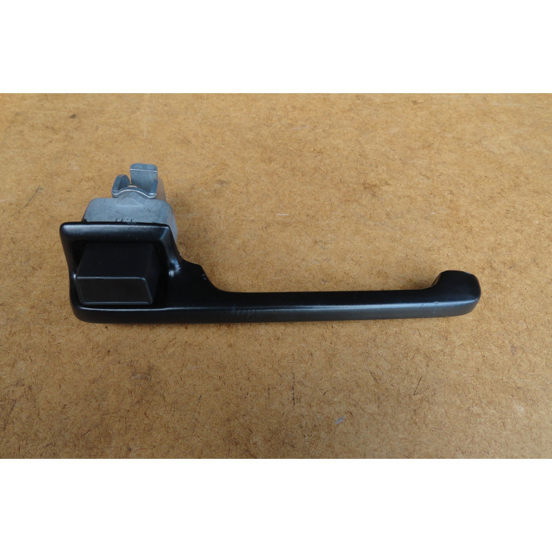 Maçaneta Externa da Porta Esquerda Sem Chave Preta F-1000 93 à 96