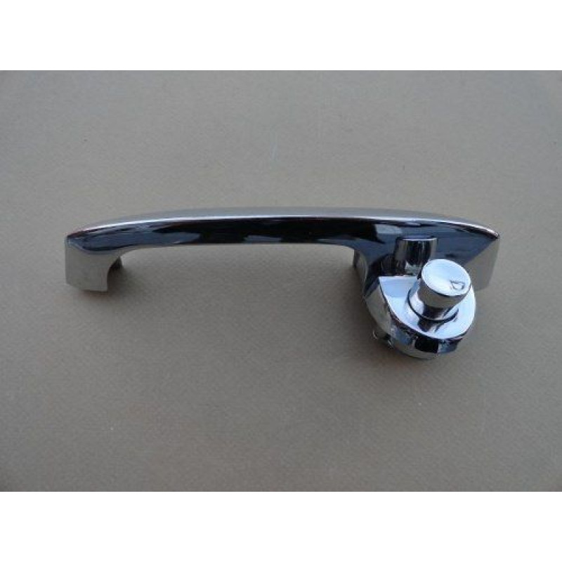 Maçaneta Externa da Porta F-100 F-1000 Esquerda Cromada