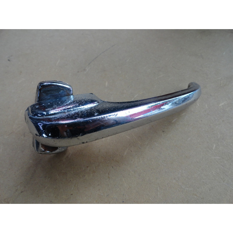 Maçaneta Externa Esquerda Chev Boca de Sapo 47 à 51 Original Usada