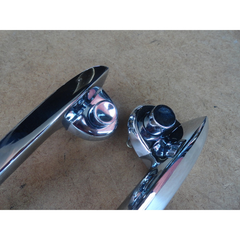 Maçaneta Externa da Porta F-100 F-1000 - Par