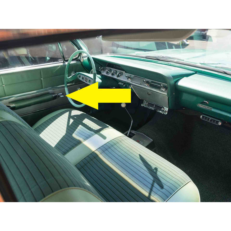 Maçaneta Interna Esquerda Bel Air Impala 1959 a 1967 Usada