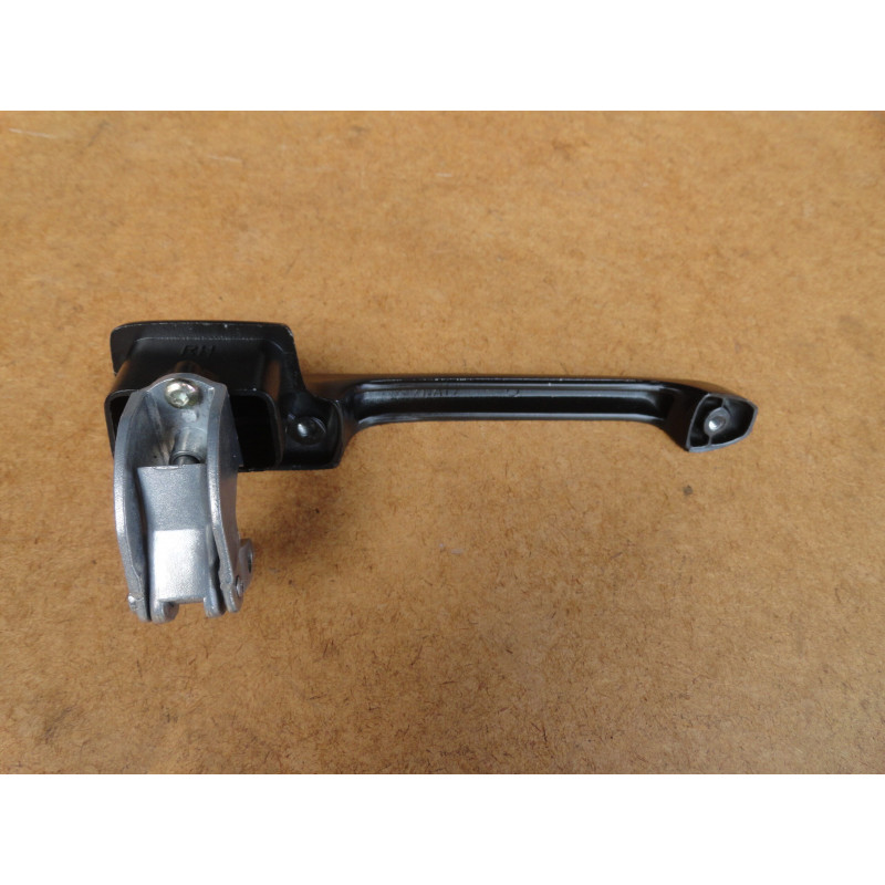 Maçaneta Externa da Porta Direita Sem Chave Preta F-1000 93 à 96