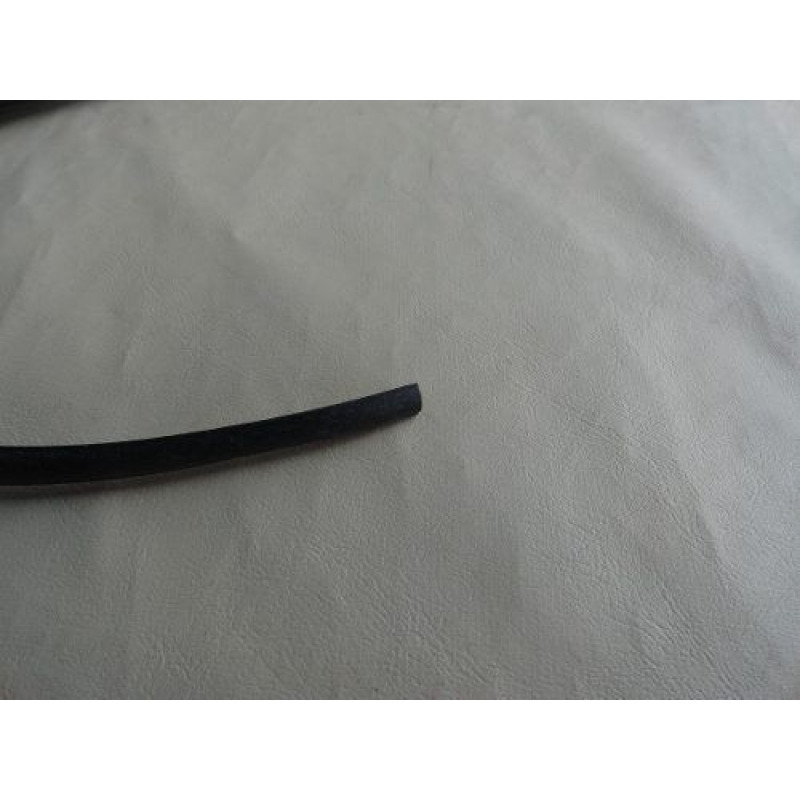 Borracha Macarrão Parabrisa E Vigia Por Metro