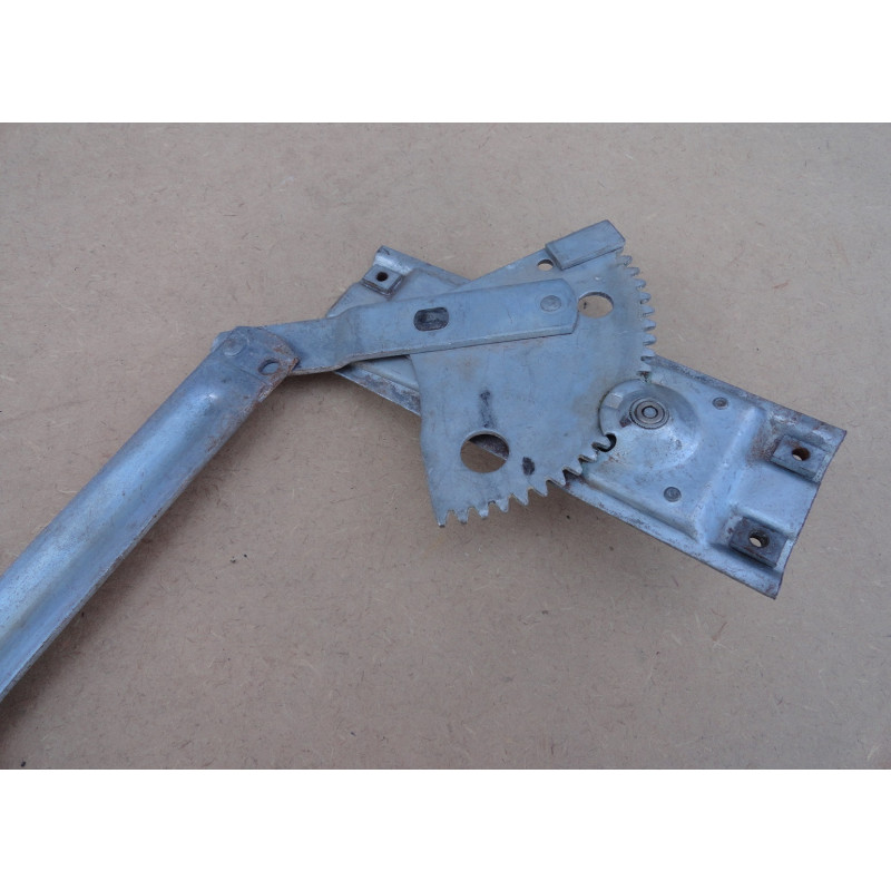 Máquina de Vidro Traseira Direita Aero Willys Pino Quadrado