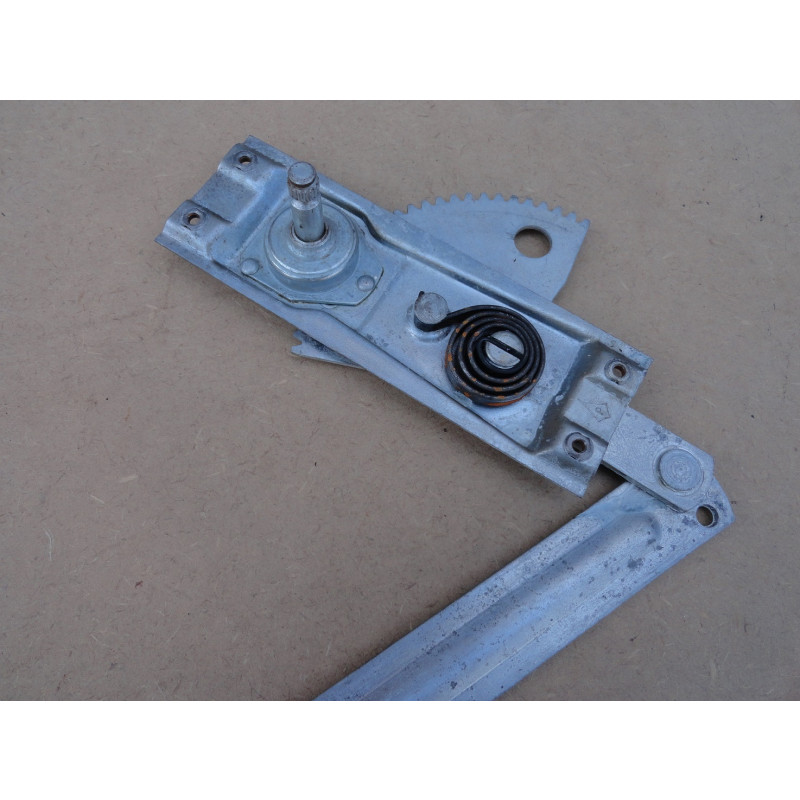 Máquina de Vidro Traseira Esquerda Aero Willys Pino Estriado