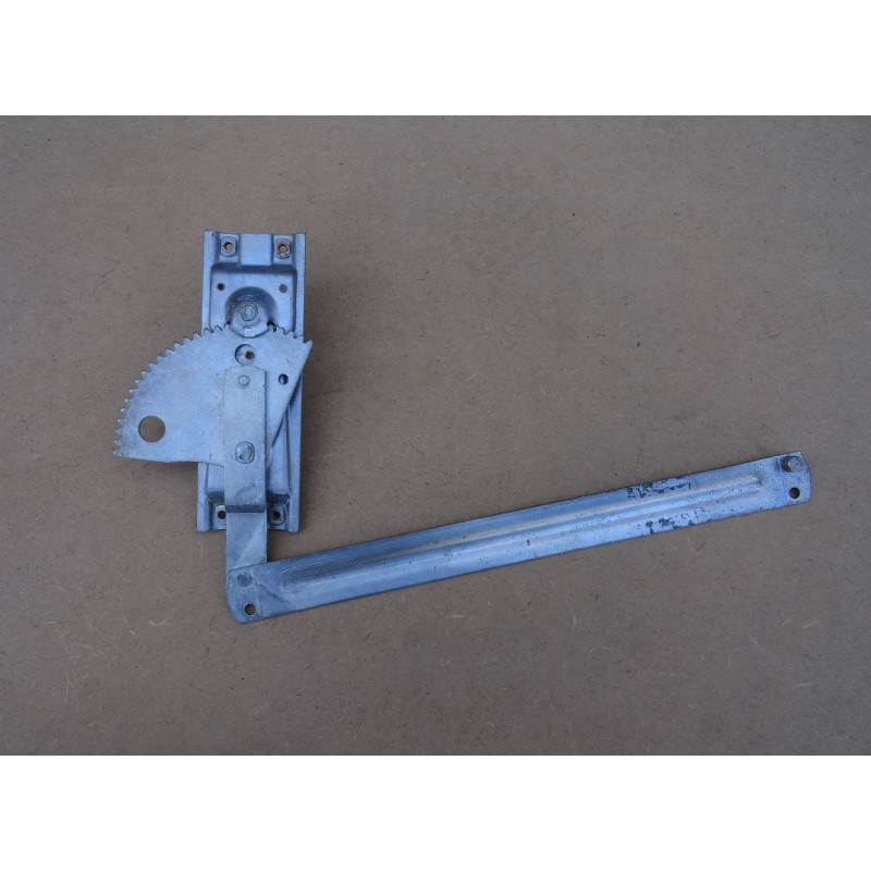 Máquina de Vidro Traseira Esquerda Aero Willys Pino Estriado