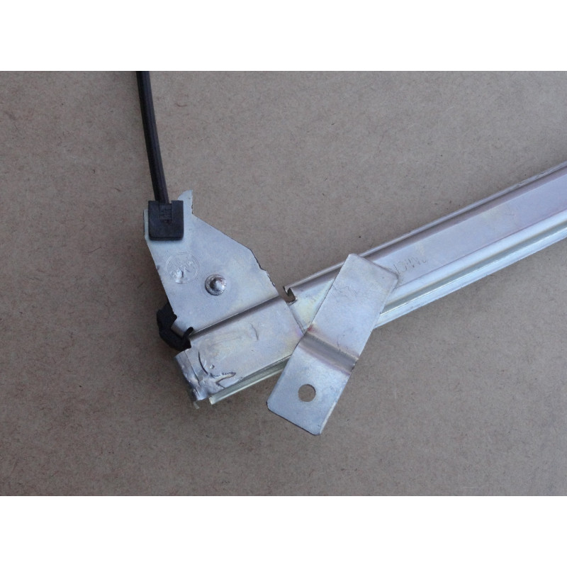 Máquina Vidro Direita Kombi 76 em Diante Clipper Nova