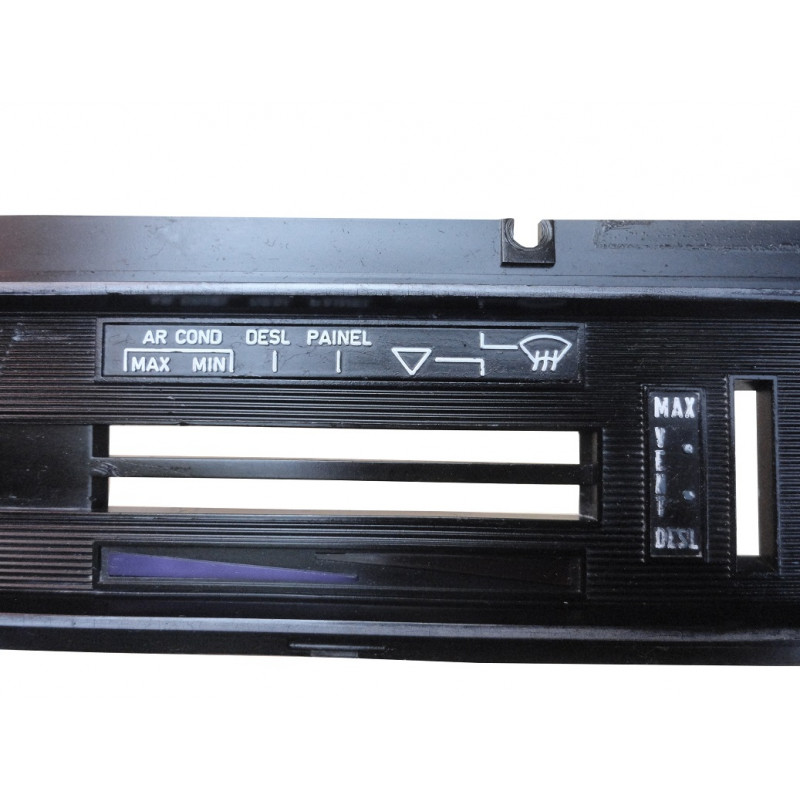 Moldura Ar Condicionado Ignição Luzes Landau 76 Diante - Par