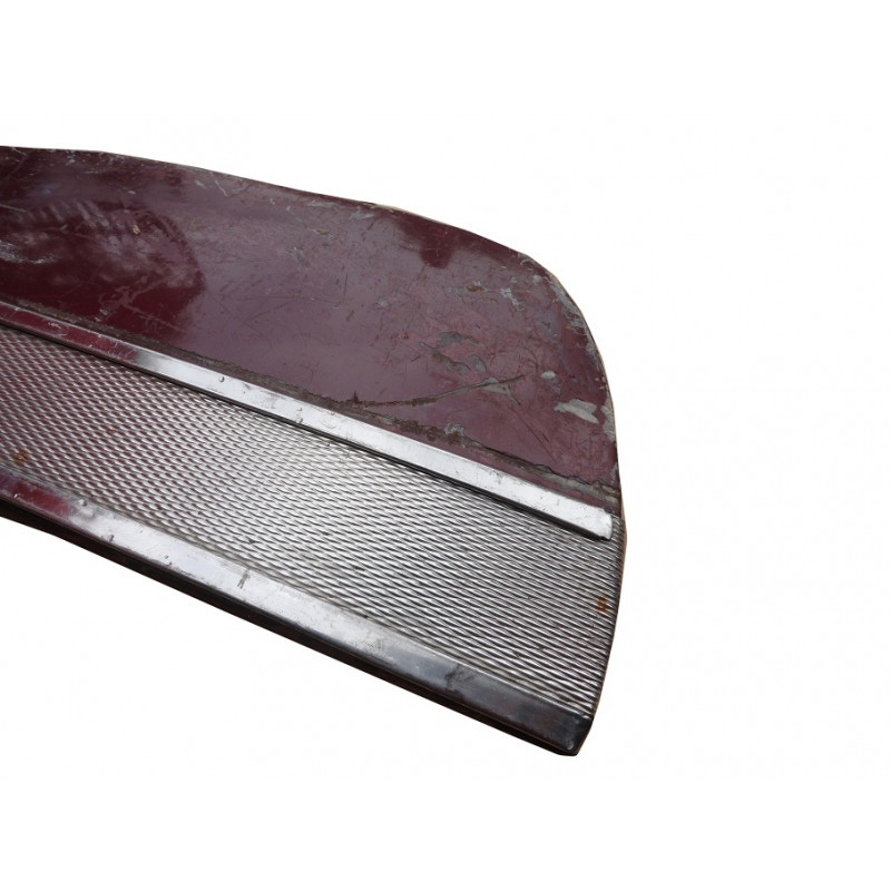 Saia Capa Aplique Roda Traseira Veraneio Até 88 Usado - Par