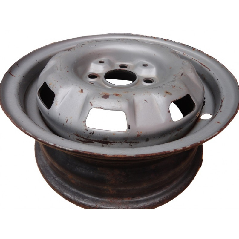 Roda de Ferro Passat Até 82 Aro 13 Tala 5 Original Usada