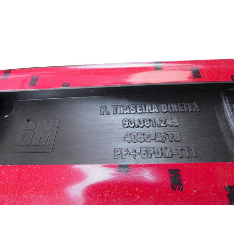 Friso Lateral Traseiro Celta 2 Portas 07 À 16 Original Novo - Par