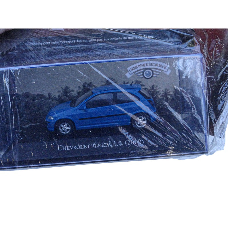 Miniatura Chevrolet Celta 1.0 2000 Carros Inesquecíveis Brasil Lacrada