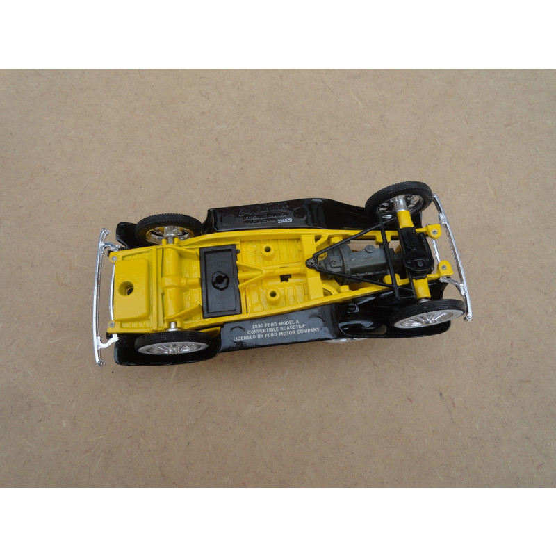 Miniatura Ford Model A 1930 Convertible Roadster Hertz C/ Detalhe