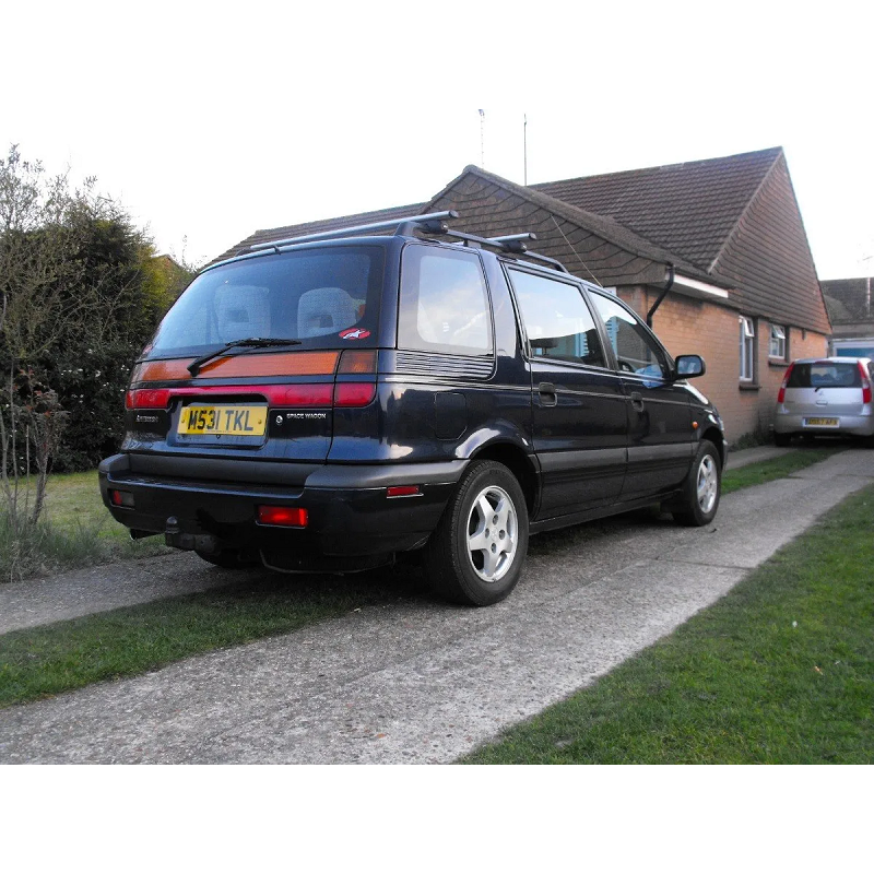 Mitsubishi após 94 - Borracha Porta Malas