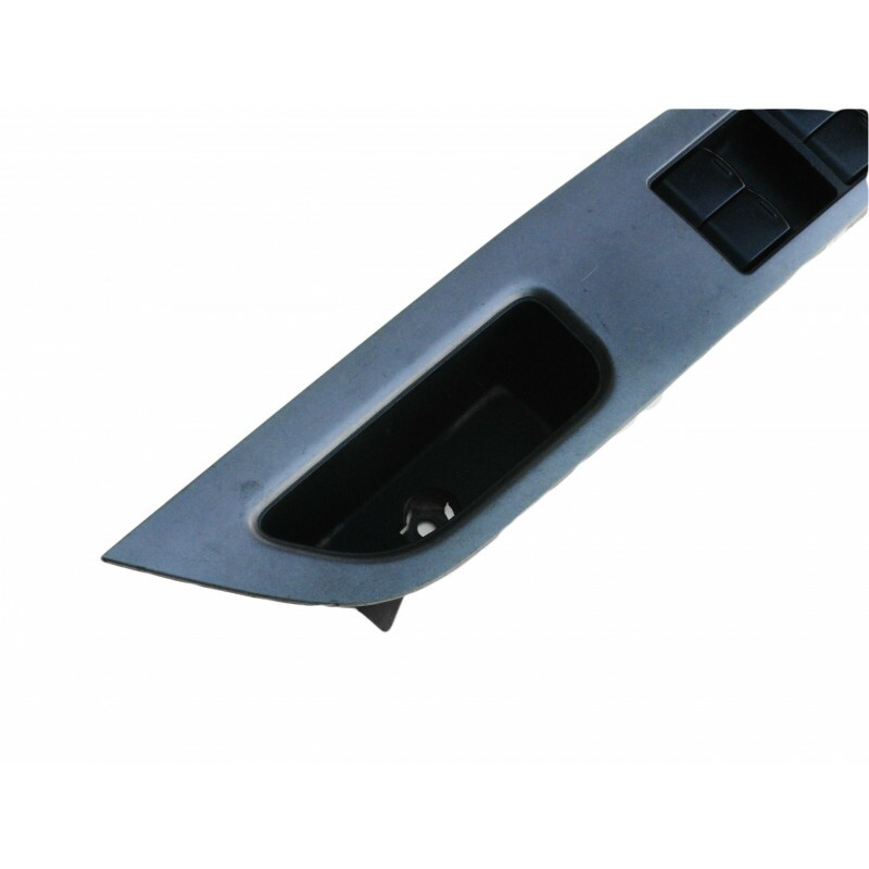 Moldura Botão Vidro Puxador Porta Dianteira Esquerda Nissan Livina Original 