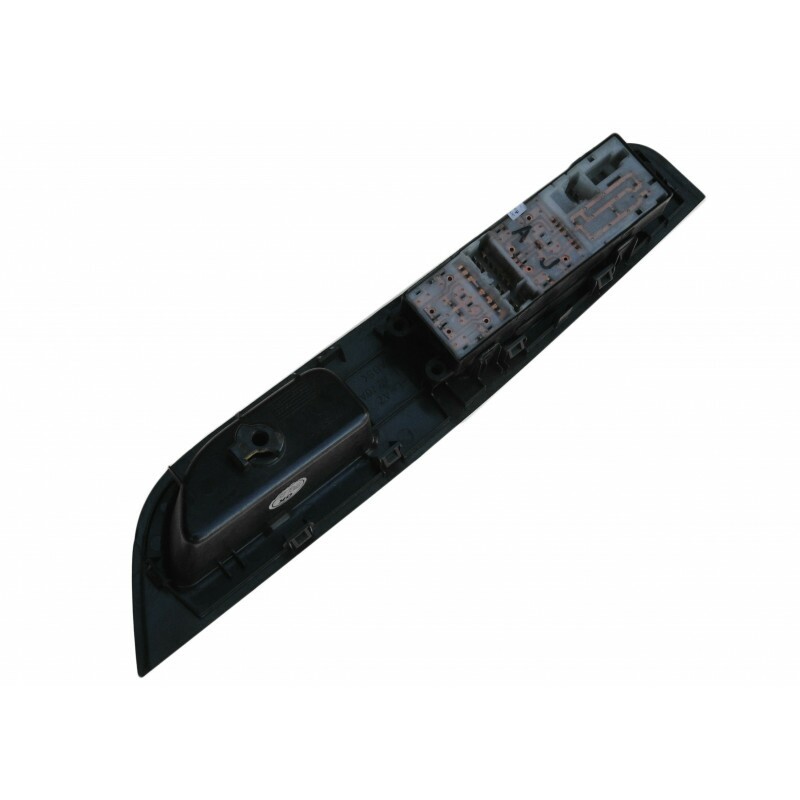 Moldura Botão Vidro Puxador Porta Dianteira Esquerda Nissan Livina Original 