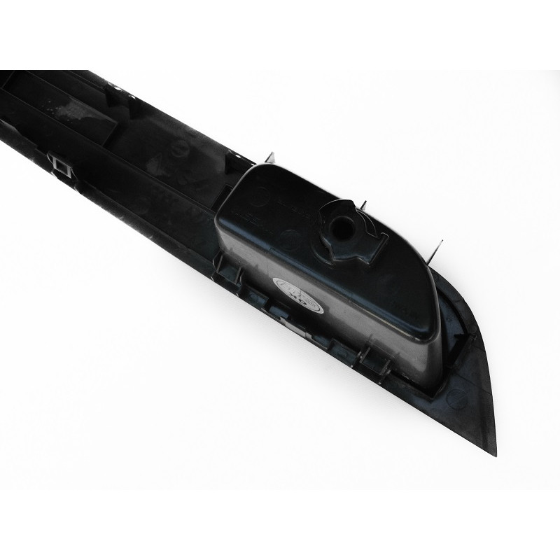 Moldura Acabamento do Puxador de Porta Traseira Direita Nissan Livina Original 