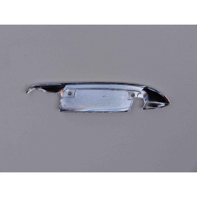 Moldura Maçaneta Externa Esquerda Chevrolet Boca De Sapo e Bagre 52 à 55