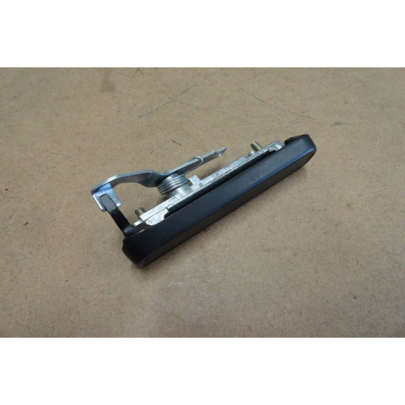 Monza 82 à 96 - Maçaneta Externa Porta Sem Chave Preta Esquerdo