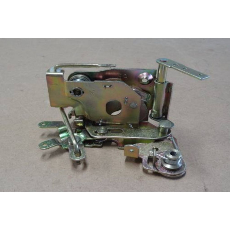 Monza Hatch e Sedan 82 à 96 - Fechadura Porta Dianteira Esquerda