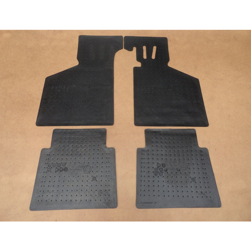 Tapete de Borracha Variant Brasilia - Jogo