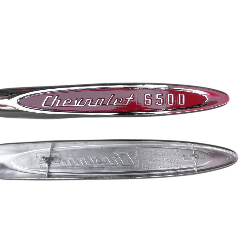 Emblema Lateral do Paralama Caminhão Chevrolet 6500 Marta Rocha 57 Par