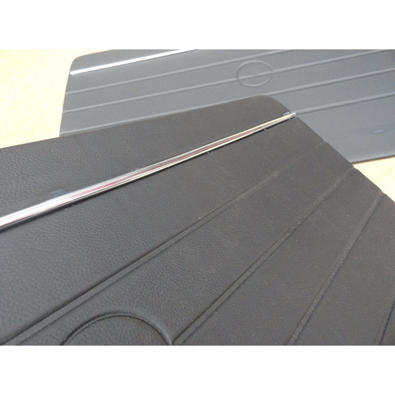 Forro de Porta C-14 C-10 D-10 Veraneio 64 à 85 Preto - Par