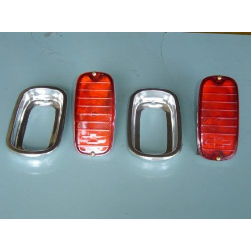 Lanternas Traseiras Completas com Aros
