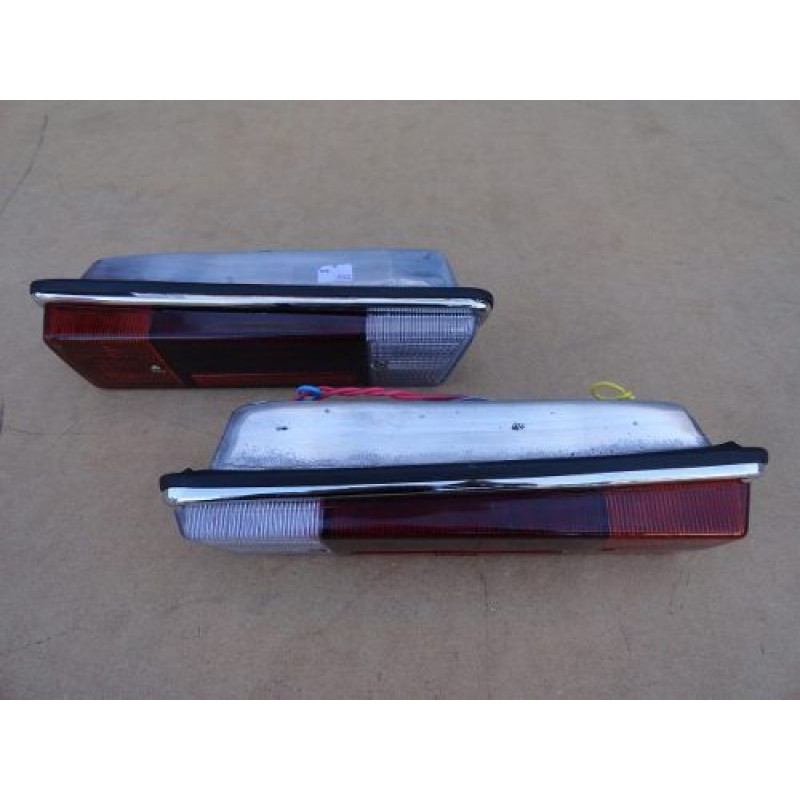 Lanternas Traseiras Variant TL 69 à 72 - Par