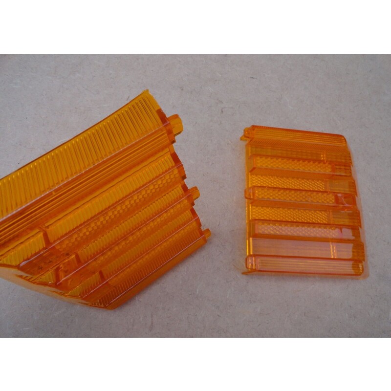 Lente Lateral Lanterna Traseira Brasilia 78 à 82 Ambar - Par