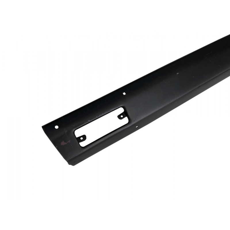 Parachoque Dianteiro Gol Saveiro BX 1980 a 1984 Preto Sem Furo e com Detalhes