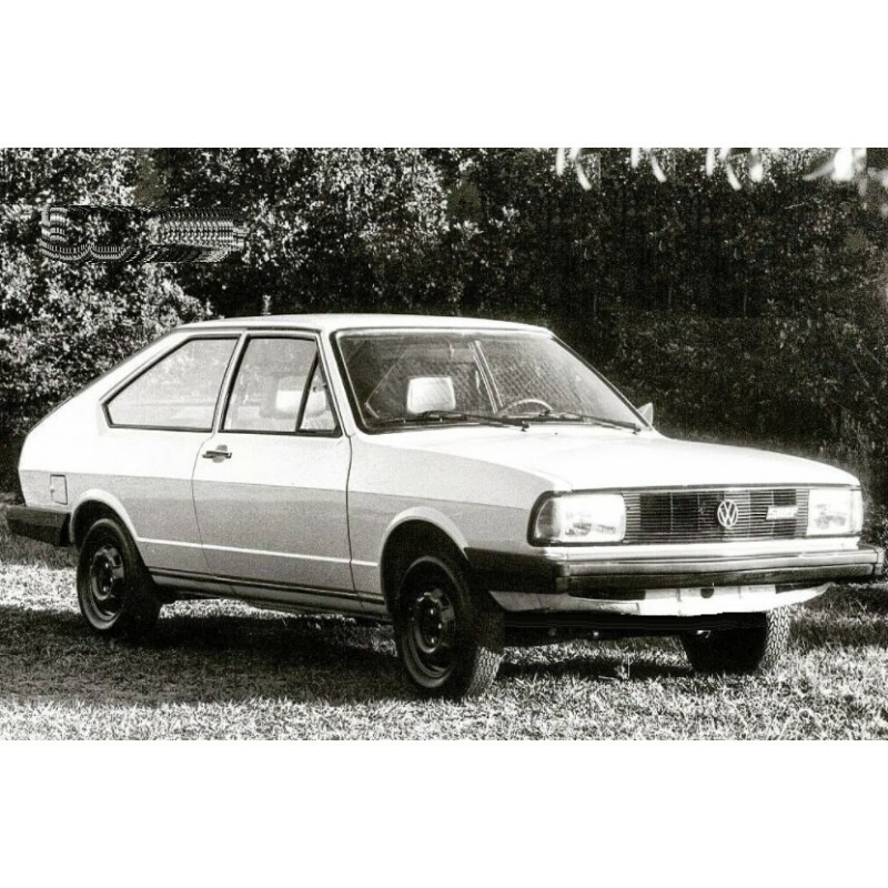 Parachoque Dianteiro Passat 1979 a 1982 Preto com Furo com Detalhes