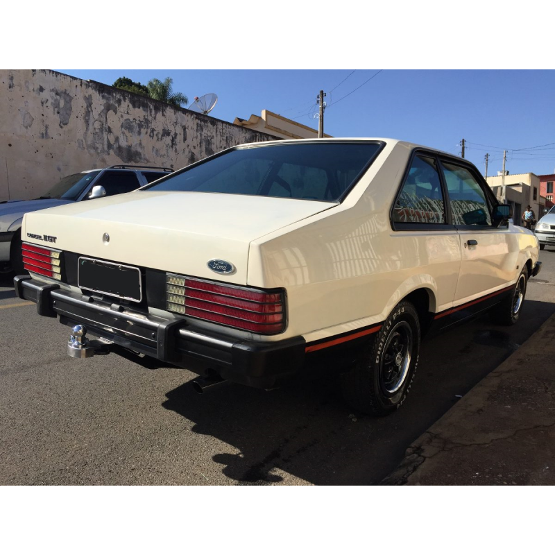 Parachoque Traseiro Corcel 2 Belina II 1978 a 1986 Com Furo Preto