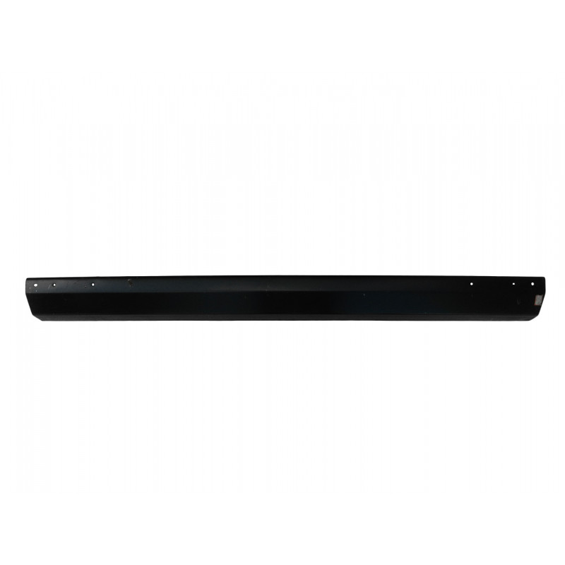 Parachoque Traseiro Voyage Até 1986 Preto Sem Furo Com Detalhes