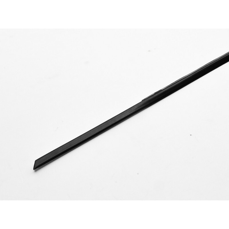 Friso Pestana Externo Esquerdo Caravan Preto Reprodução Novo 