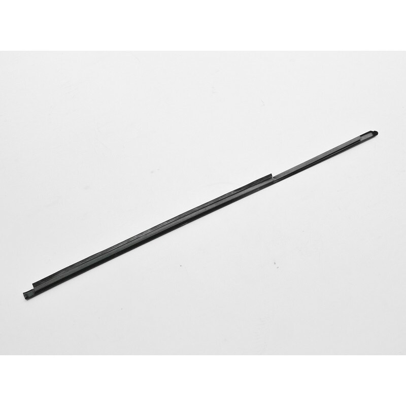 Friso Pestana Externo Esquerdo Caravan Preto Reprodução Novo 