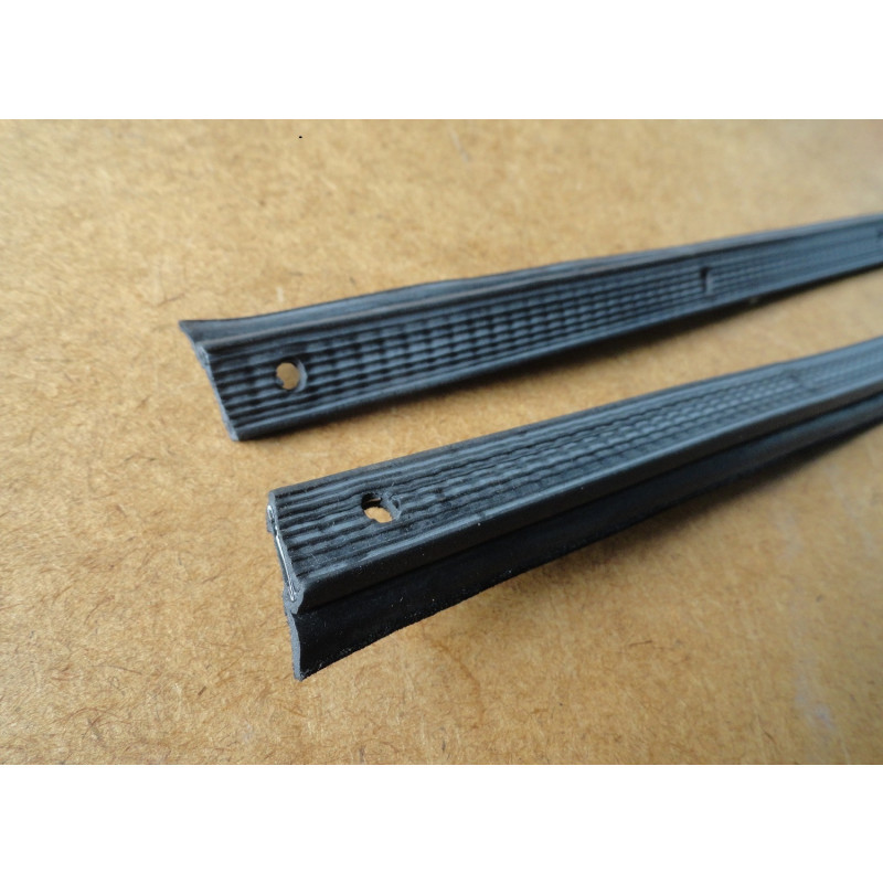 Pestana Interna e Externa Maverick 2 Portas - Jogo