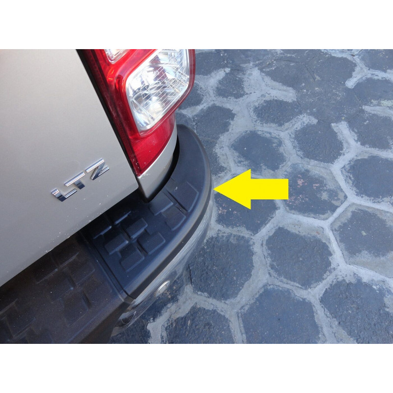 Pisadeira Moldura Canto Direito Parachoque Traseiro S10 2012 em Diante