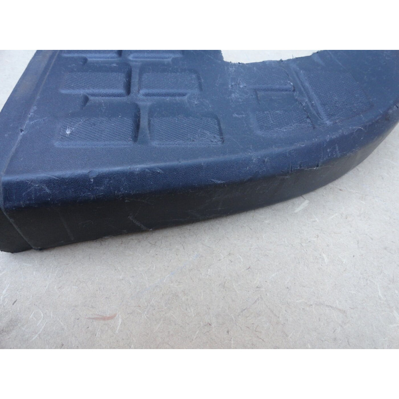 Pisadeira Moldura Canto Direito Parachoque Traseiro S10 2012 em Diante