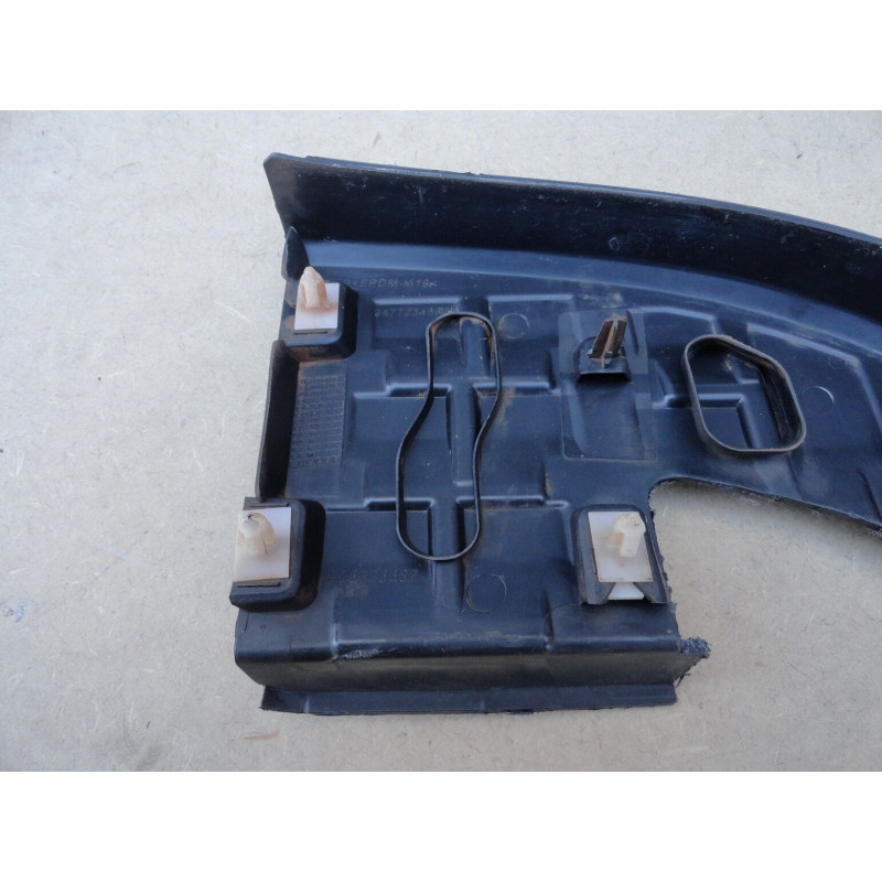 Pisadeira Moldura Canto Direito Parachoque Traseiro S10 2012 em Diante