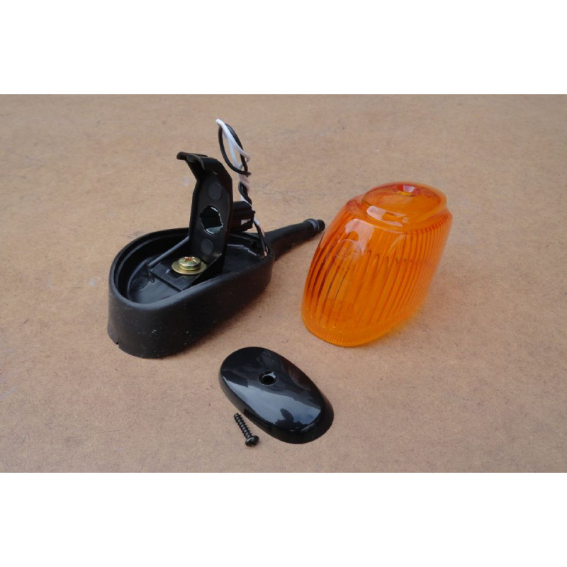 Pisca Dianteiro Caminhão Mercedes Benz 1113, 1313, 1513 e 1519 até 1983 Novo