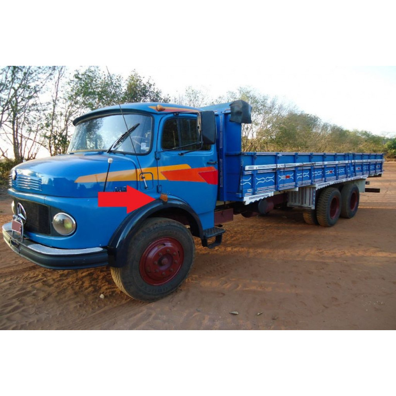 Pisca Dianteiro Caminhão Mercedes Benz 1113, 1313, 1513 e 1519 até 1983 Novo