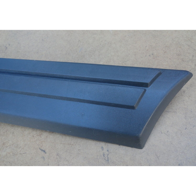 Ponteira Traseira Direita do Parachoque Voyage 84 a 86 Original