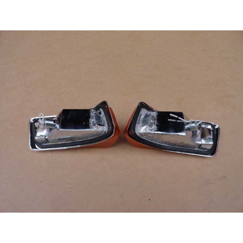 Pisca Dianteiro Variant TL e Zé do Caixão 1969 a 1971 - Par