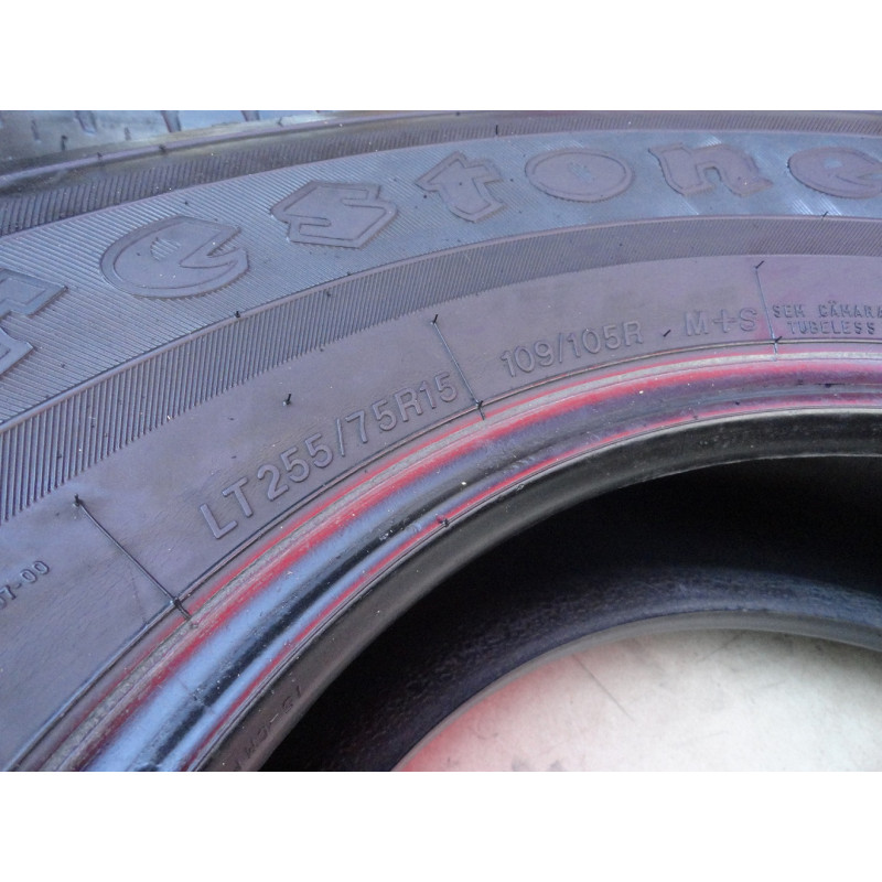 Pneu Firestone Destination A/T 255 75 15 Aro 15 Usado - Jogo